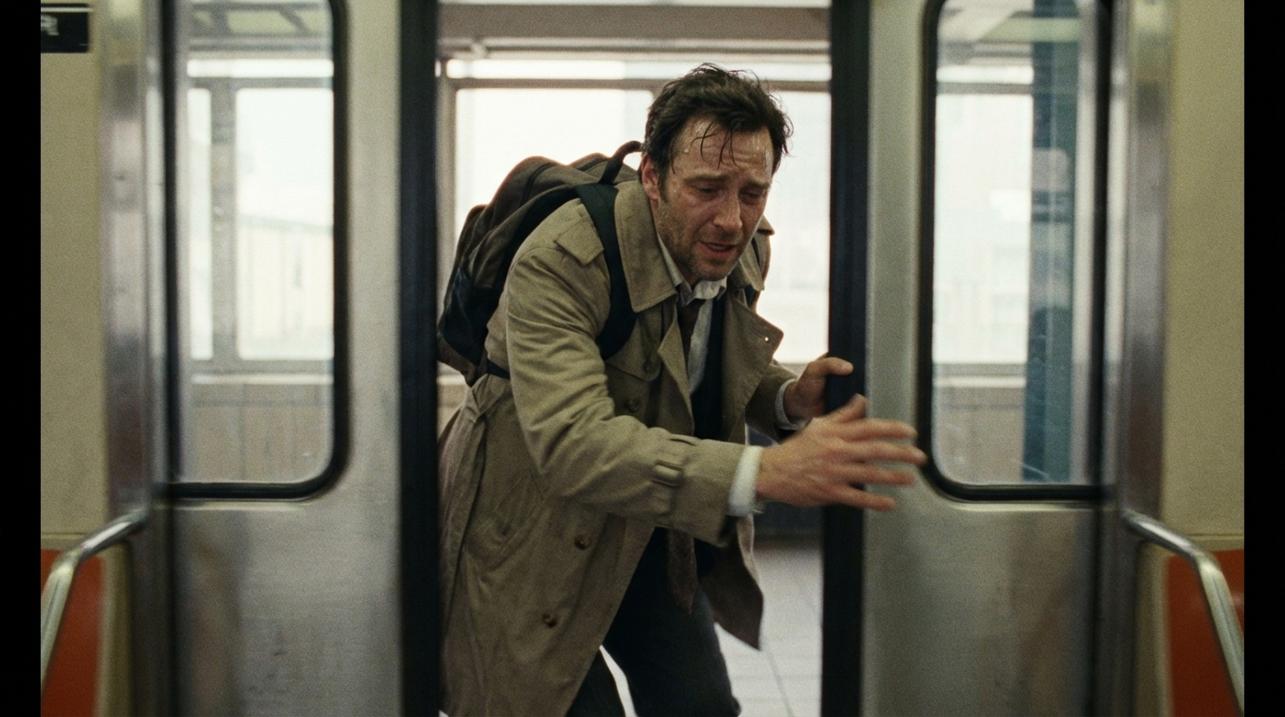 image about idiom by the skin of ones teeth